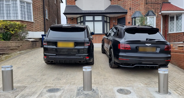 Why UK Homeowners Are Turning to Automatic Bollards for Vehicle Security